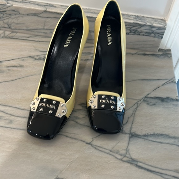 Prada heels only worn inside and on carpet. Several discolorations as depicted - Picture 10 of 12